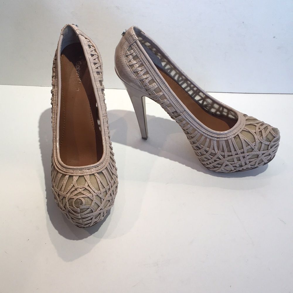 Calvin Klein Beige Pumps size 6.5